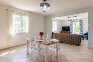 Maisons de vacances DORDOGNE Gite tout confort 6 pers pres de Montbazillac Jardin & garage prives : photos des chambres