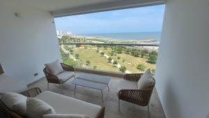 Luxury apartment with a central location and pool