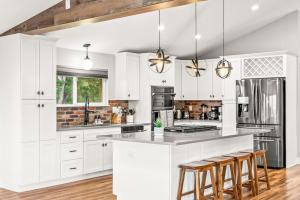 The Foundry House Eclectic 5BR Family Retreat