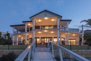 Luxury Escape Rate Variable See rates below