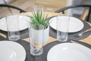 Julias Upscale Airy Getaway 1 BR Golf View