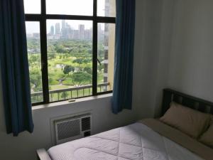 Julias Attractive and Cozy Penthouse Golf View