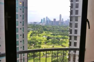 Julias Attractive and Cozy Penthouse Golf View