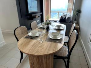 Modern Luxe 3 BR Home BGC