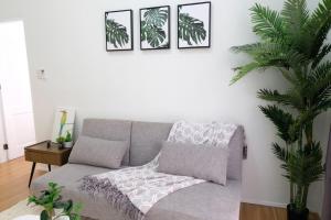 Golf Penthouse Balcony BGC