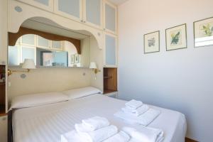 Romantic Terrace Apartment