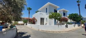 Nero House