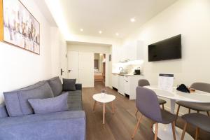 Modern Rooms Pagrati