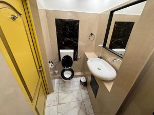 Harry hotel piata romana