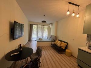 Bamboo beach tsikhisdziri