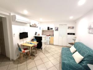 Appartements T1 au coeur de St Florent : photos des chambres