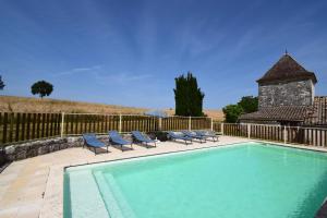 Villas Charmant pigeonnier a Dondas - Clevacances 2 Cles : photos des chambres