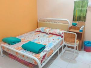 Cream Roof Homestay