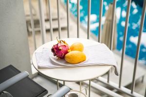 Title V Lemon Fresh Pool View Gym Hammam