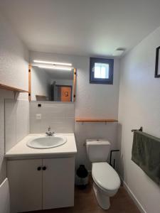 Appartements Les Pastourelles : Appartement - Rez-de-Chaussée