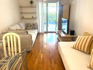 Beach Apartment Summertime