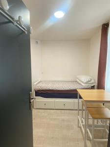 Appartements Tiny Nest 42 : photos des chambres