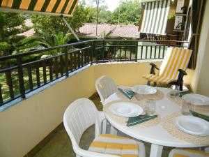 Apartamento con AA y piscina - Familias - ES-314-32