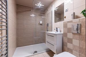 Prince apartment downtown