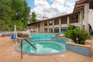 Best Western Plus Arroyo Roble Hotel & Creekside Villas