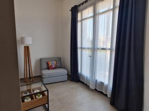 Queen Room with Pool View