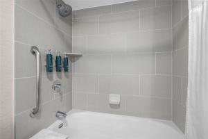 DoubleTree by Hilton Phoenix Midtown