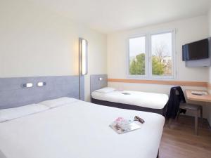 Hotels ibis budget Aubagne Paluds Agora : photos des chambres