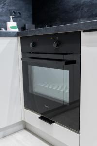 Nowowiejskiego Old Town Apartment by BookingHost