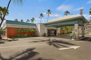 Airport Honolulu Hotel, Trademark Collection by Wyndham