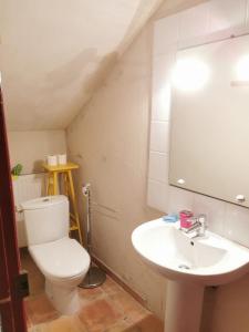 Maisons de vacances Maison 7 couchages - 04500 Roumoules 4 jours minimum : photos des chambres