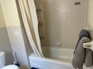 Peculiar N 5th street