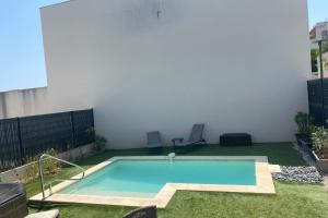 Maisons de vacances Pleasant modern house t4 airco pool jacuzzi parking : photos des chambres