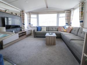 V9 Ty Mawr Holiday Park