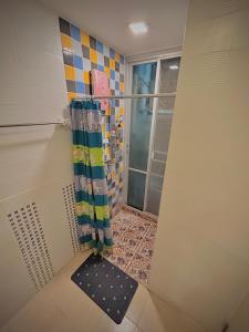 Modern Condo with Full Amenities Bangkok