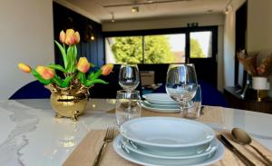 Garden Street - Antiquity Blue