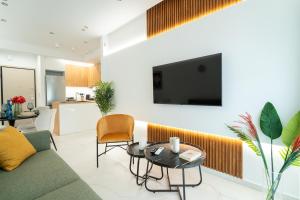 AvenueCentral FamilyBoutique MSLiving