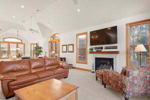 Currituck Club 141 by Village Realty