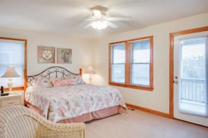 Flip Flop Inn by Village Realty