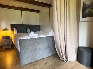 River 1-Kissed Retreat with Iconic Jungfraujoch View