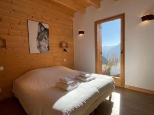 Chalets Chalet 12 pers, jacuzzi, sauna, ski-in, La Rosiere - FR-1-690-27 : photos des chambres