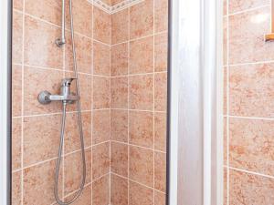 Appartements Appartement aux pistes, 6 pers, 2 ch, sans wifi - FR-1-807-129 : photos des chambres