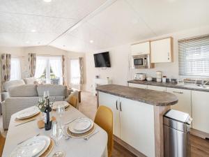 Red Wood Lodge - Uk40849