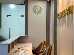 Golden Sun Hotel Apartments 5 - Diamond Island