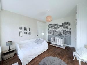 Magnificent Bourgeois Residence on Wooded Estate