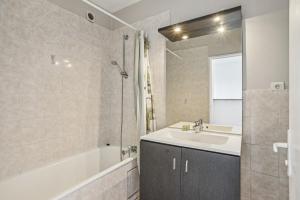 Appartements Cosy et calme Villeurbanne centre : photos des chambres