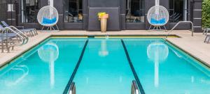 Noho Haven 2 bed Apt with FREE Parking