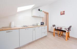 Beach Front Apartment In Krusevo