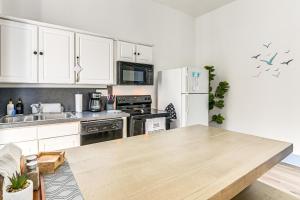 Walk to Strand District Historic Galveston Home