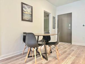 Downtown ATL1B1B Free Street Parking 525Pkwy313