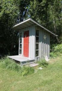 Cottage with sauna and kayaks